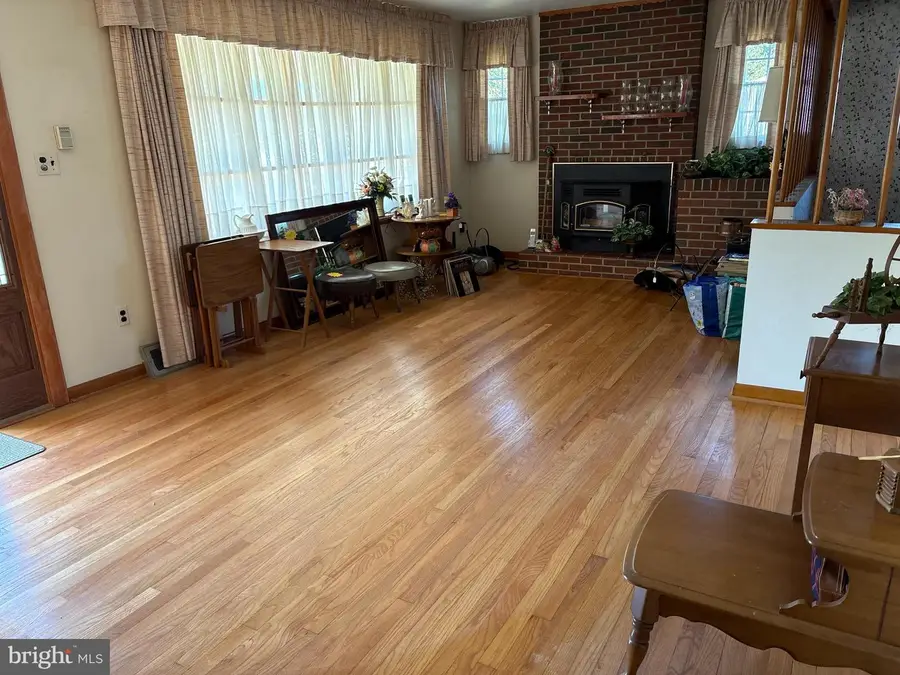 8413 Bedford Rd, Pasadena, MD 21122 - Image #3