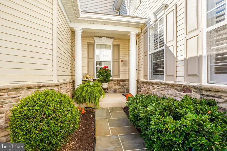 7606 Vulpe Ct, Odenton, MD 21113 - Image #2