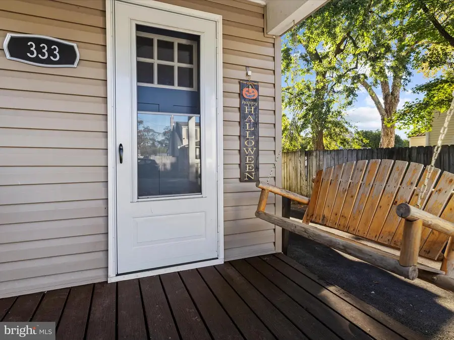 333 Magothy Beach Rd, Pasadena, MD 21122 - Image #3