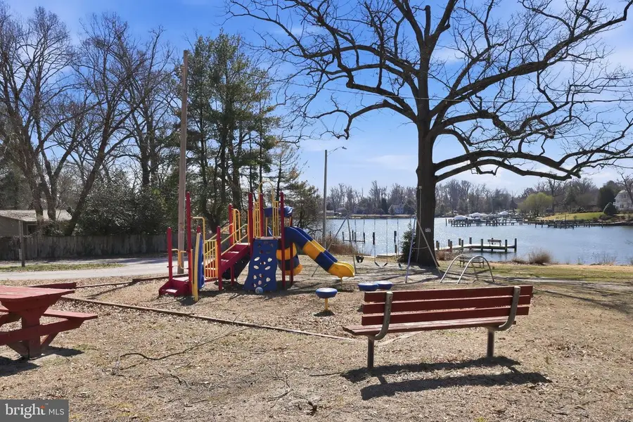 304 Maryland Ave, Pasadena, MD 21122 - #2