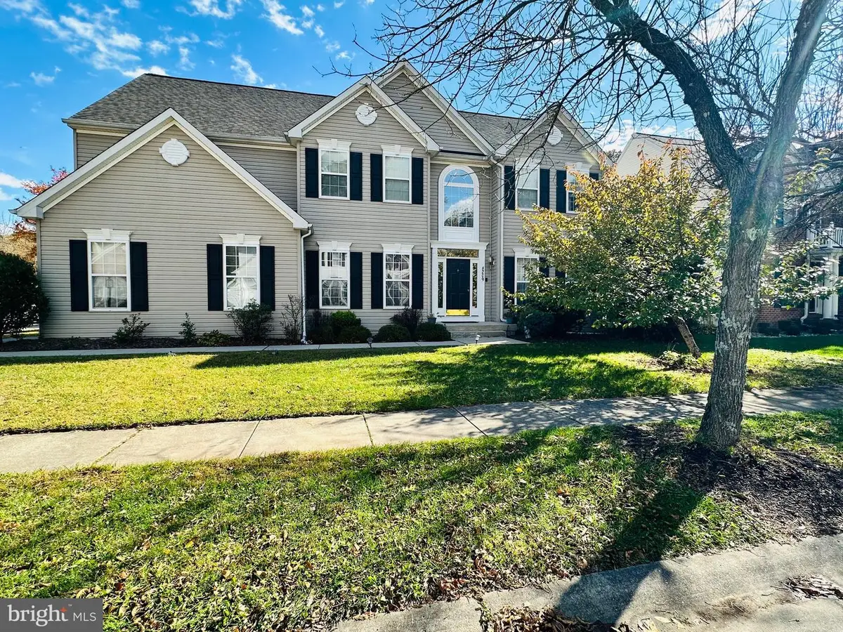 8209 Whitebark Ln, Severn, MD 21144 - Image #1