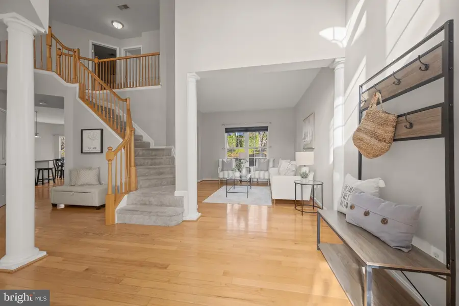 122 Farmbrook Ln, Hanover, MD 21076 - Image #3