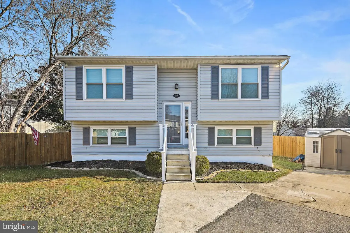109 Westfield Rd, Glen Burnie, MD 21060 - Image #1