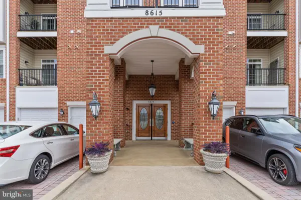 8615 Wandering Fox Trl #208, ODENTON, MD 21113