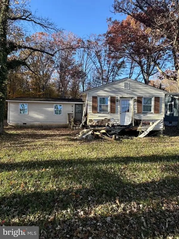 896 Mt Zion Marlboro Rd, LOTHIAN, MD 20711