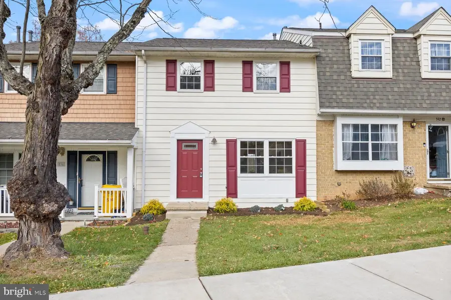 594 Millshire Dr, Millersville, MD 21108 - Image #3