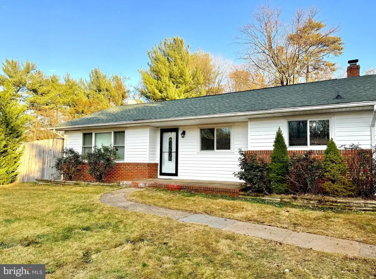 8407 Bodkin Ave, Pasadena, MD 21122 - Image #1