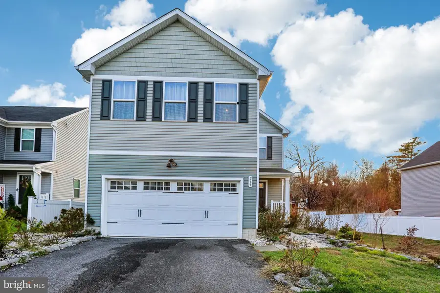 211 Green Ridge Ln, Glen Burnie, MD 21060 - Image #2