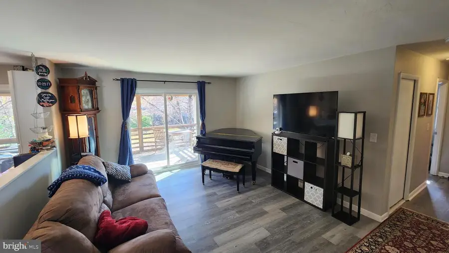 8221 Millfield Ct, Millersville, MD 21108 - Image #3