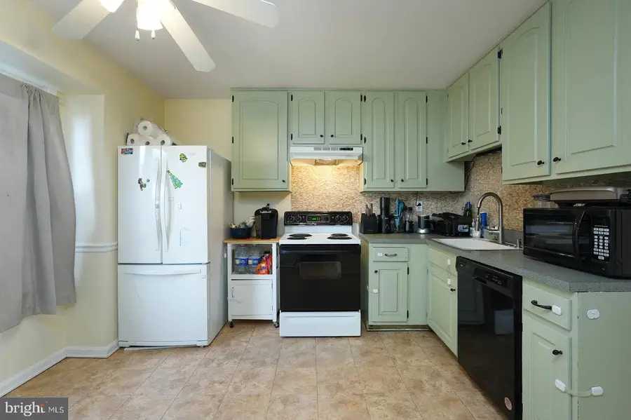 1715 Hart Ct, Crofton, MD 21114 - Image #3