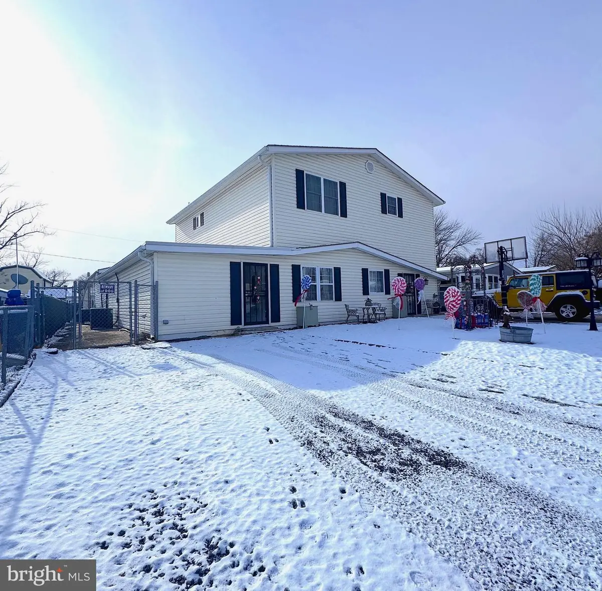 515 Morningside Dr, Glen Burnie, MD 21061 - Image #1