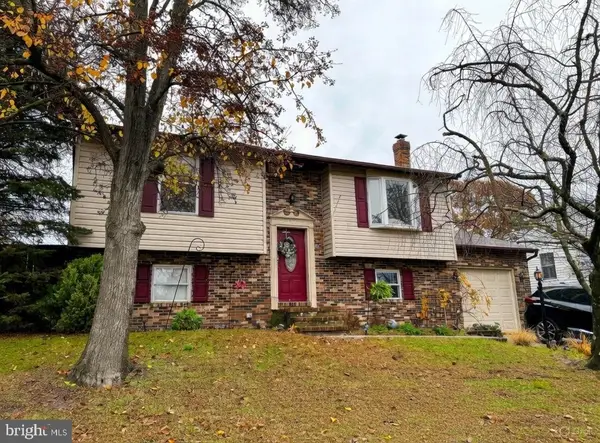 7808 Stafford Hill Ct, GLEN BURNIE, MD 21061