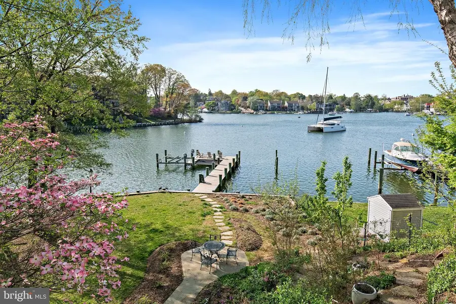 906 Creek Dr, Annapolis, MD 21403 - #2