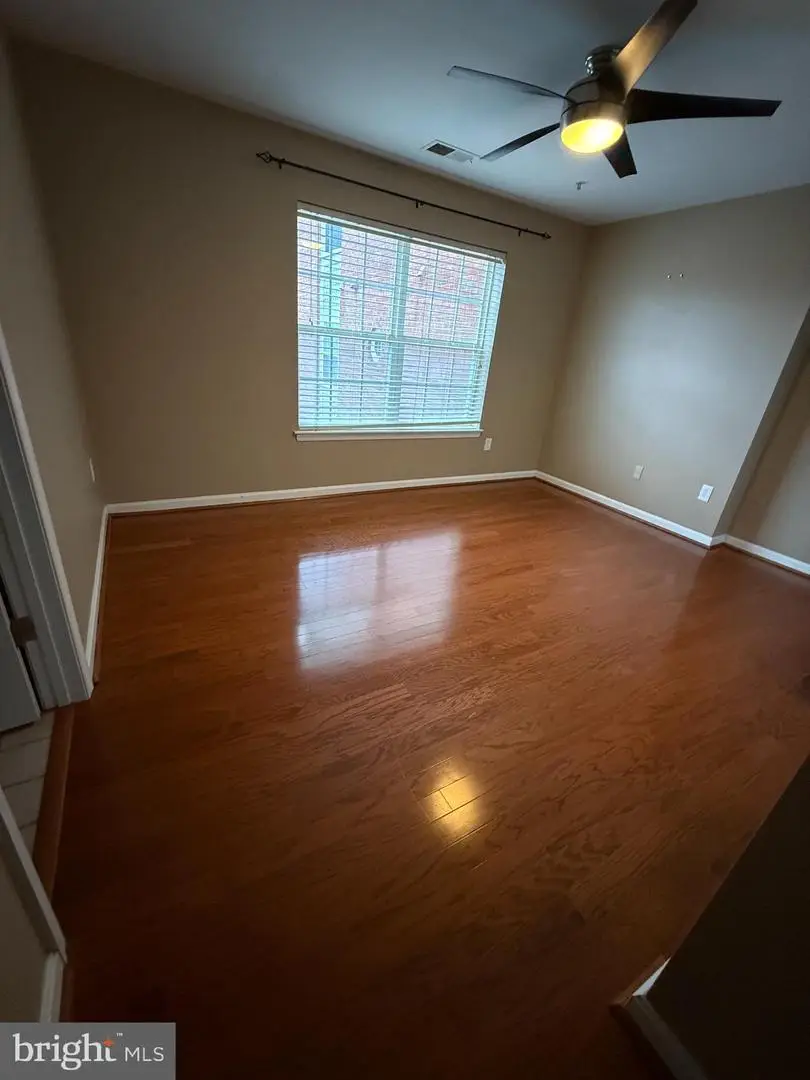 312 Blue Water Ct #202, Glen Burnie, MD 21060 - Image #3