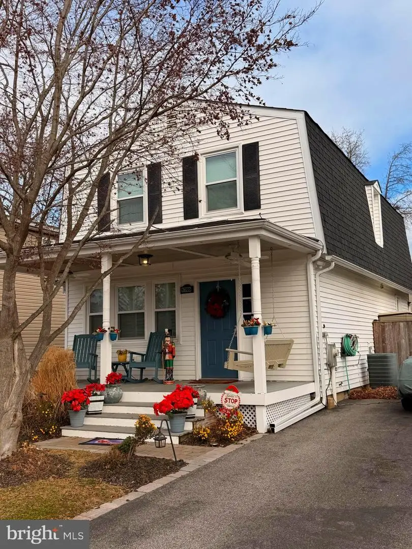 1705 Fairhill Dr, Edgewater, MD 21037 - Image #1