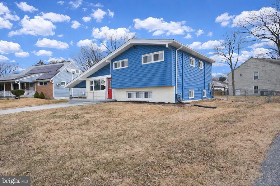 122 N Bend Ter, Glen Burnie, MD 21060 - Image #2