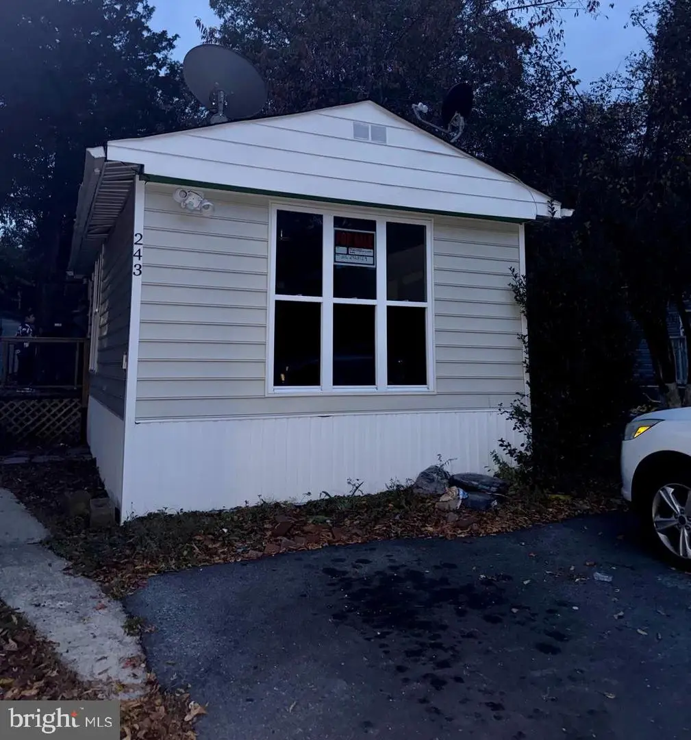243 Jaguar Drive, Lothian, MD 20711 - Image #1