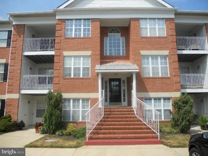 2408 Forest Edge Ct #201, Odenton, MD 21113 - Image #1