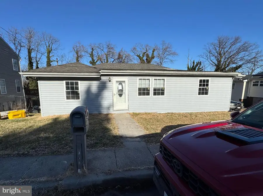 312 Elizabeth Ave, Brooklyn, MD 21225 - Image #2