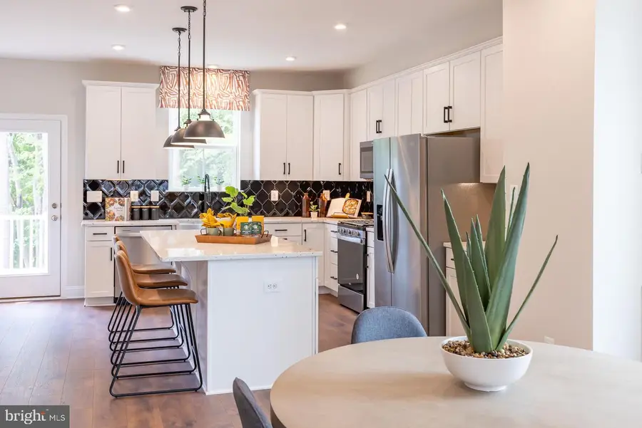 8274 Longford Rd, Millersville, MD 21108 - Image #3