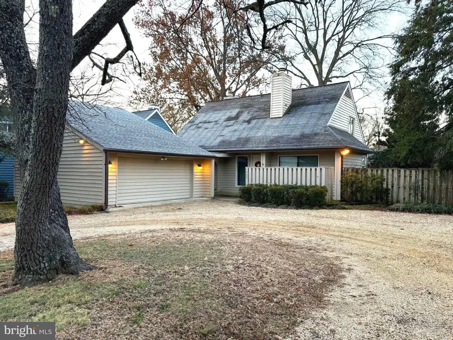 1403 Corey Ln, Annapolis, MD 21401 - Image #2