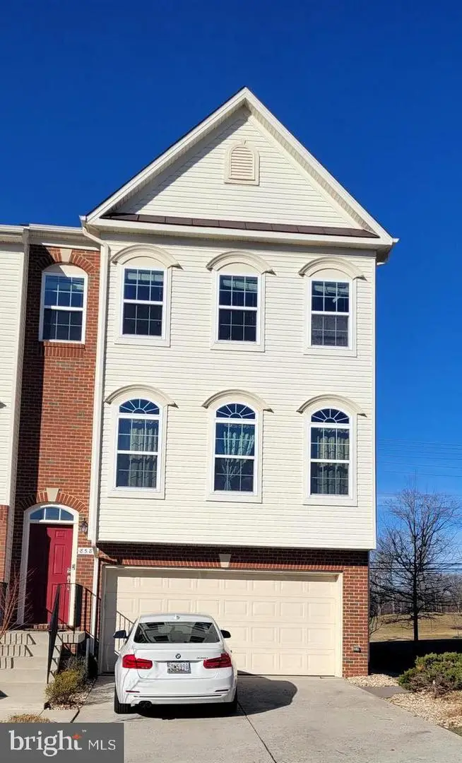 8587 Crooked Tree Ln, Laurel, MD 20724 - #2