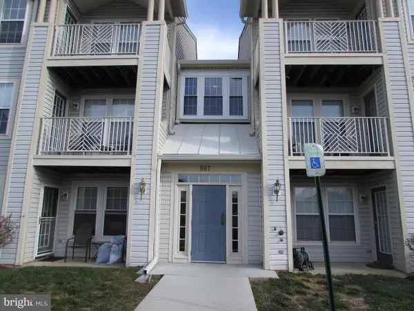 687 Winding Stream Way #202, ODENTON, MD 21113