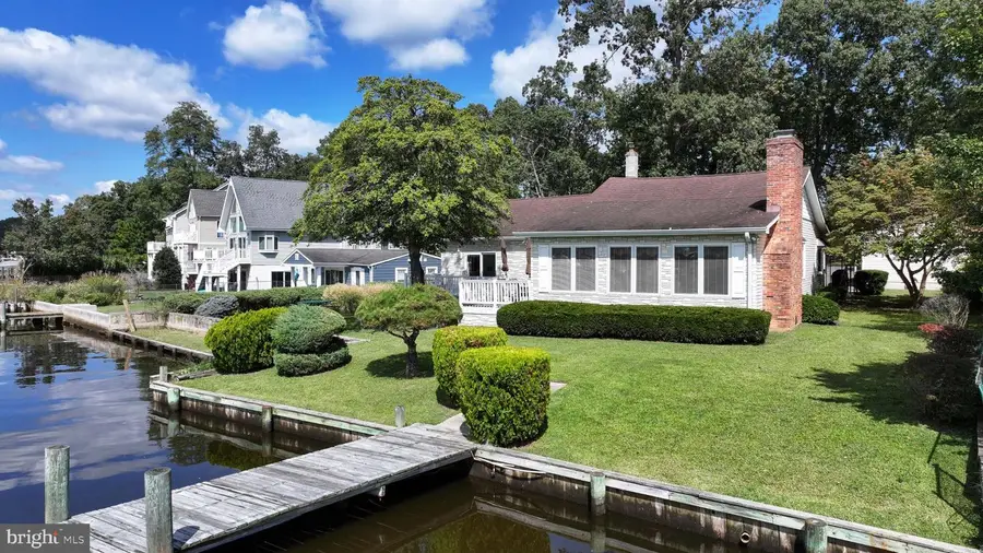 352 Riverside Dr, Pasadena, MD 21122 - Image #2