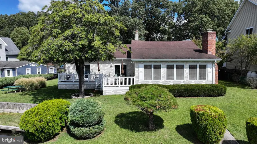 352 Riverside Dr, Pasadena, MD 21122 - Image #3