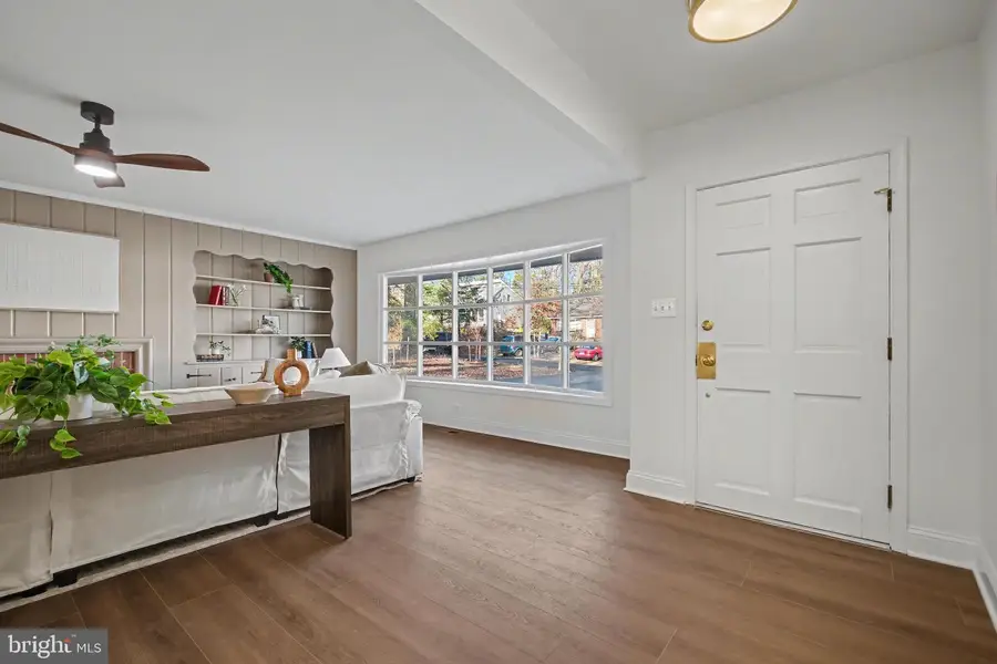 123 Spruce Ln, Annapolis, MD 21403 - Image #2