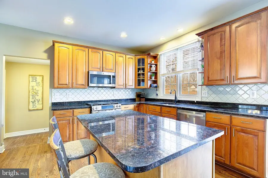 3325 Cedar Dr, Edgewater, MD 21037 - #2