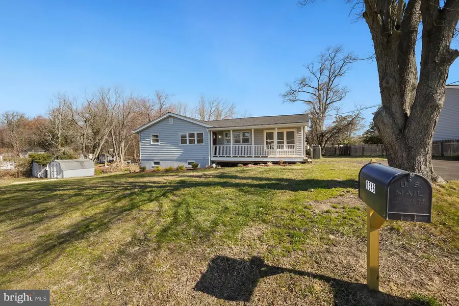 1546 Ridgely Dr, Edgewater, MD 21037 - #3