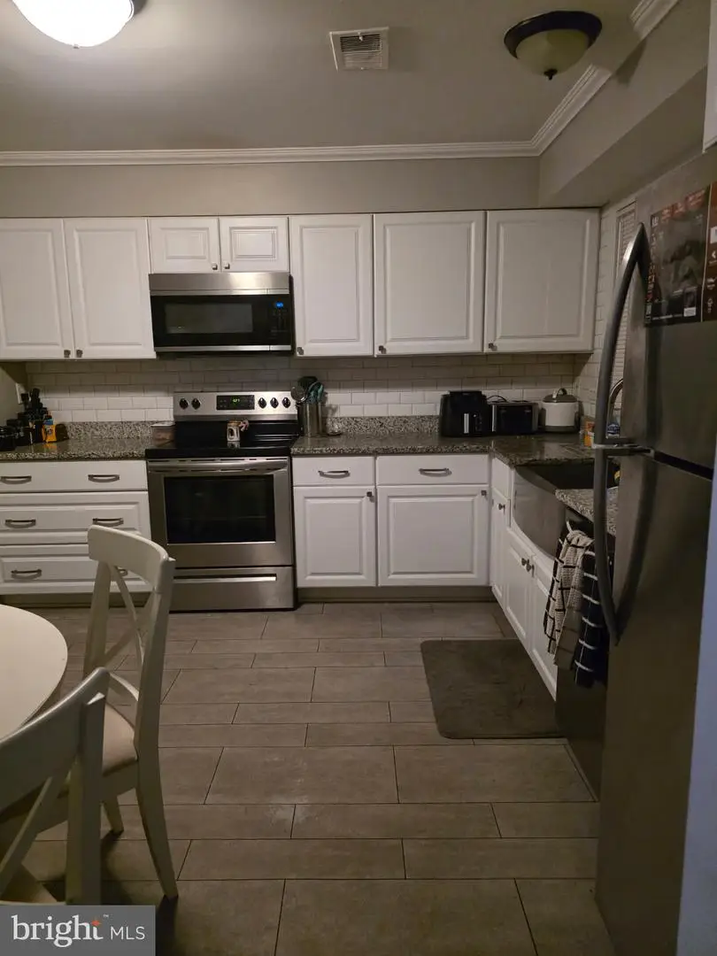 273 Maxo Ct, Glen Burnie, MD 21061 - Image #2