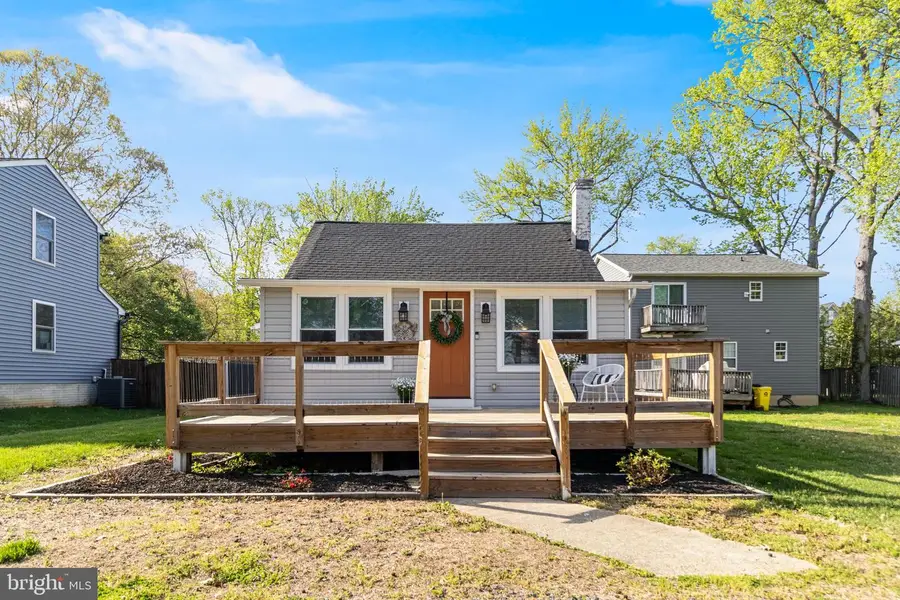 5063 Lerch Dr, Shady Side, MD 20764 - #2