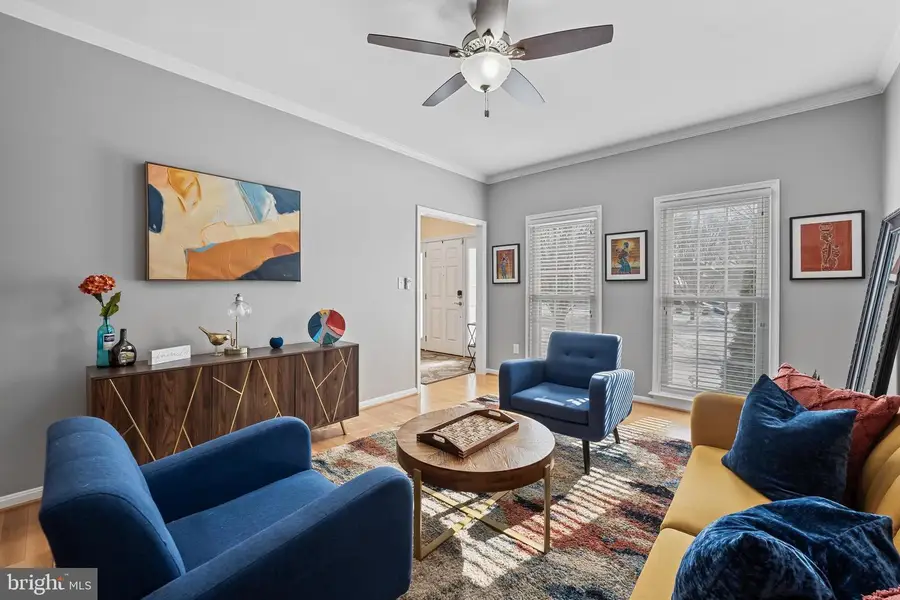 8300 Hope Point Ct, Millersville, MD 21108 - Image #2