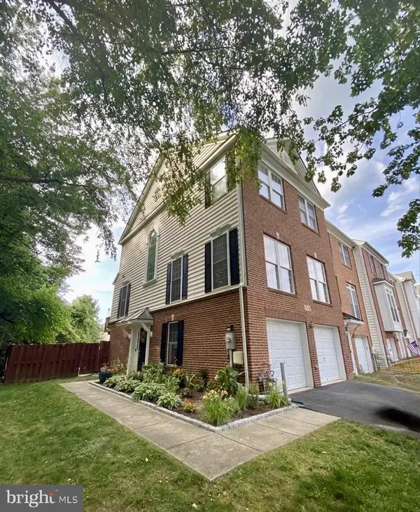 2014 Dalewood Ct, CROFTON, MD 21114