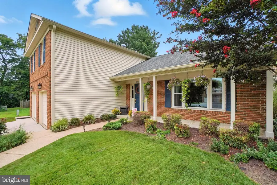 1860 Yeoman Ct, Crofton, MD 21114 - Image #3