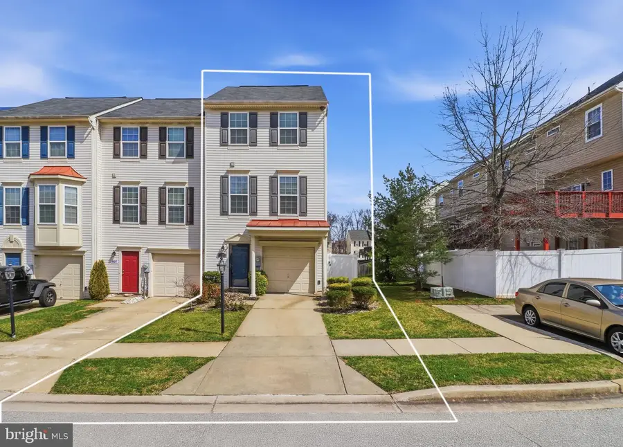 6839 Warfield St, Glen Burnie, MD 21060 - #2