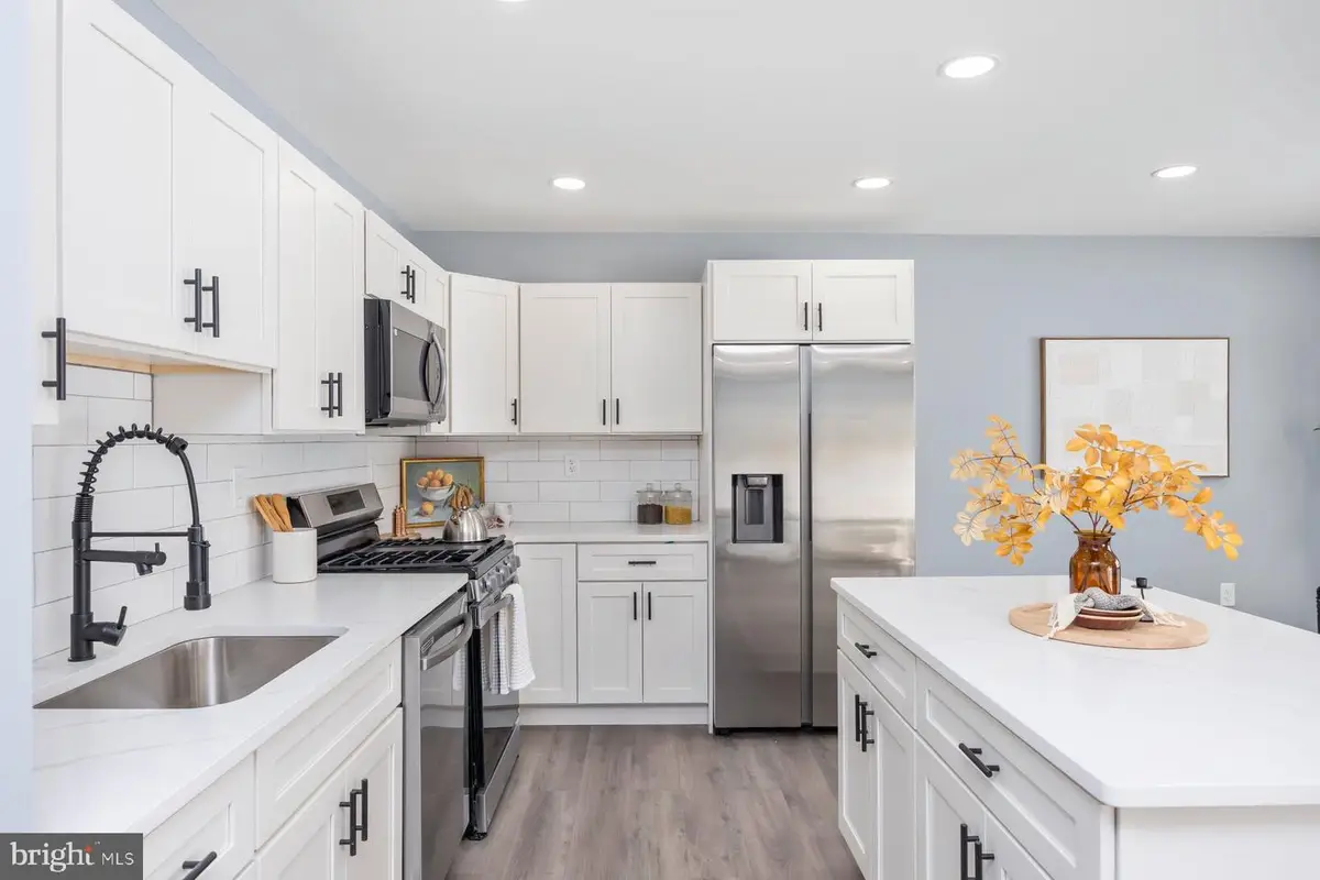 352 Gatewater Ct #a, Glen Burnie, MD 21060 - Image #1