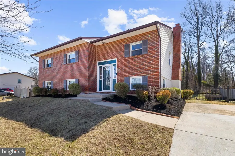 251 Scotts Manor Dr, Glen Burnie, MD 21061 - #3