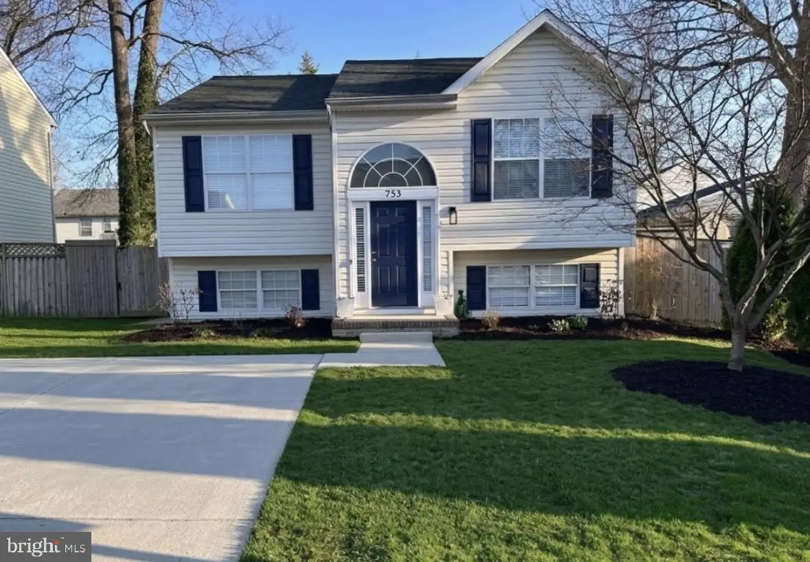 753 210th St, Pasadena, MD 21122 - #1