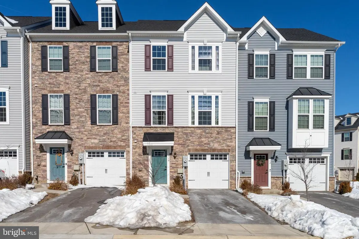 110 Bethlehem Pl, Brooklyn, MD 21225 - #1