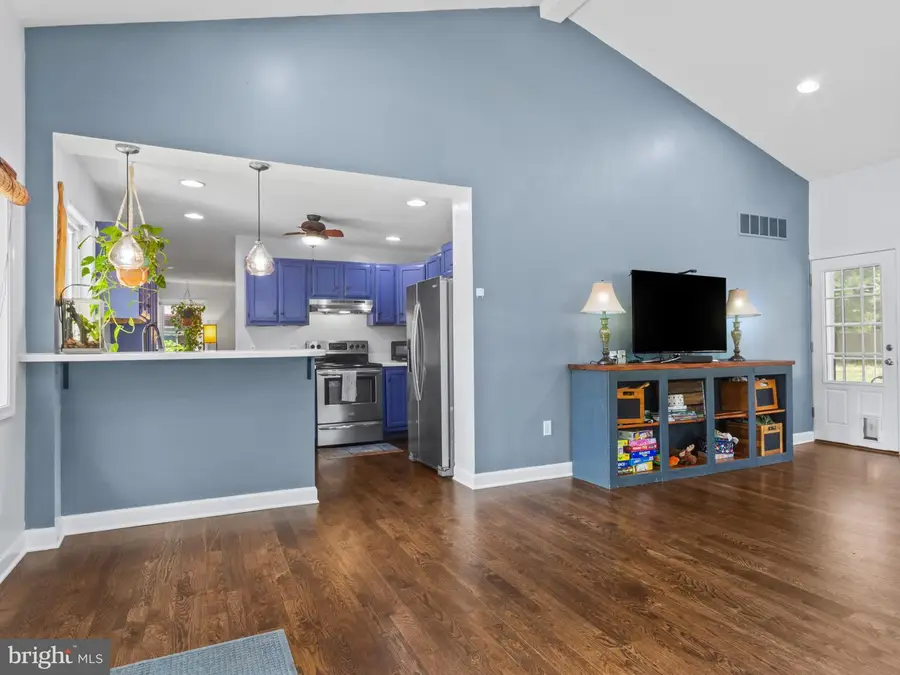 130 Southdown Rd, Edgewater, MD 21037 - #3