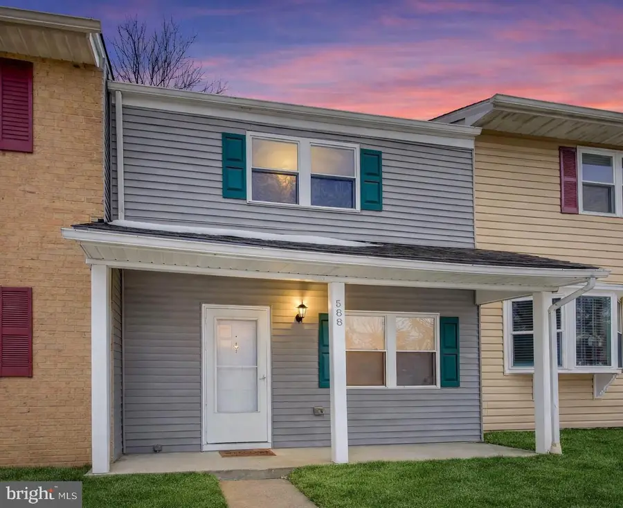 588 Valleywood Rd, Millersville, MD 21108 - #2