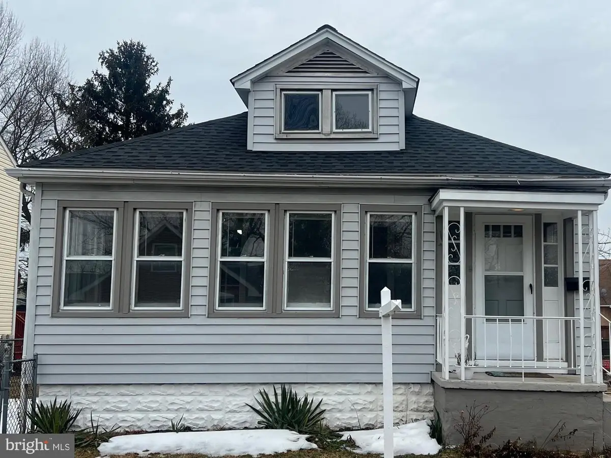 104 Baltimore Ave, Glen Burnie, MD 21061 - #1