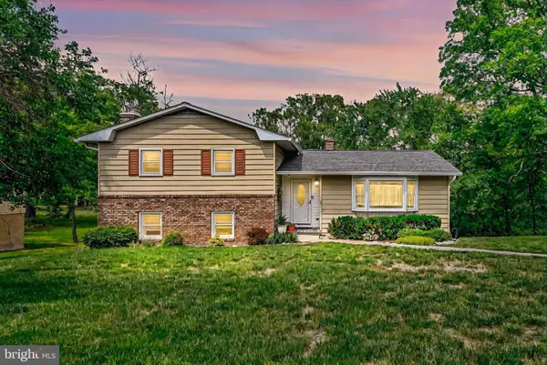 1202 Hillcreek Rd, PASADENA, MD 21122