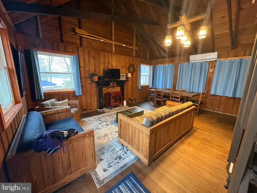 132 Club Rd, Pasadena, MD 21122 - #2