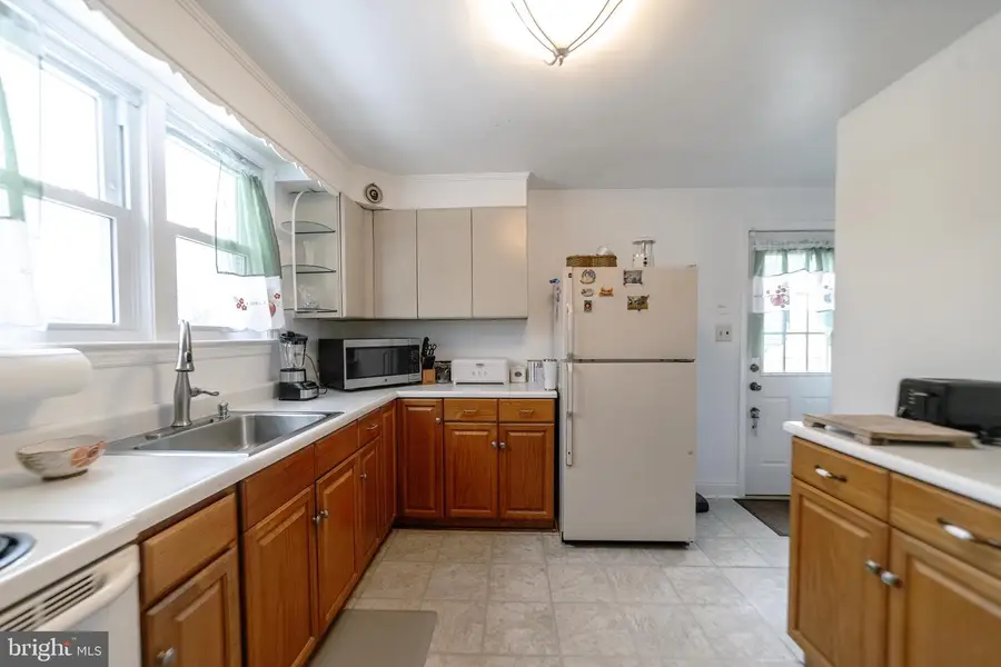 534 Cleveland Rd, Linthicum Heights, MD 21090 - #3