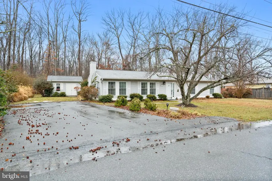 3644 N Carolina Ave, Edgewater, MD 21037 - #2