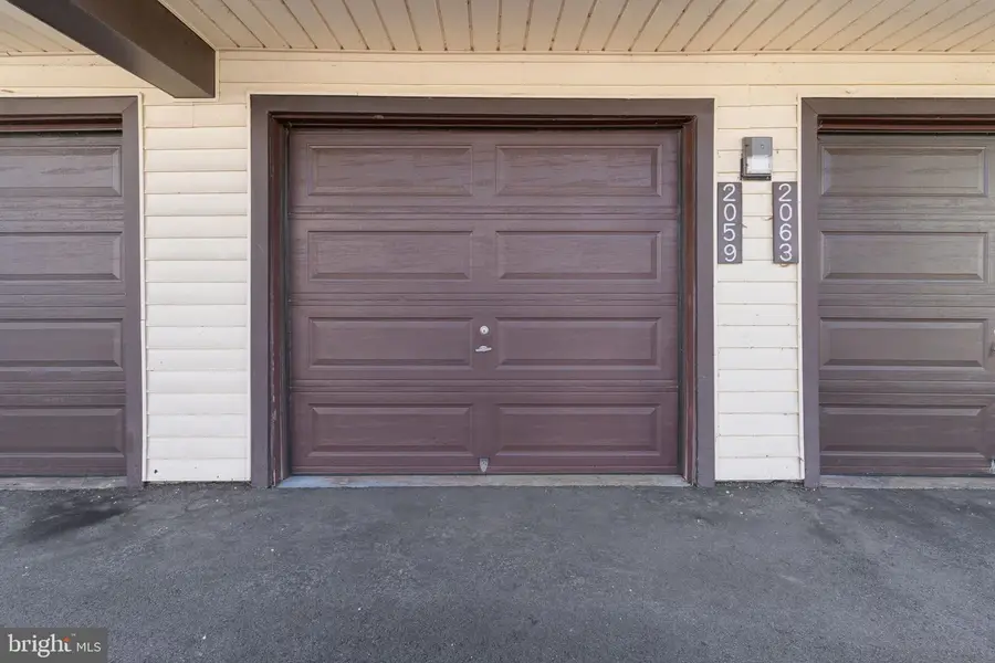 2059 Happy Ln #e, Crofton, MD 21114 - #2